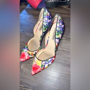 Steve Madden floral pumps